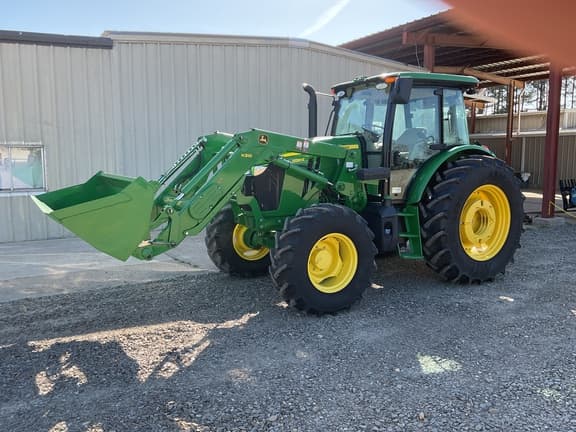 Image of John Deere 6120E equipment image 2