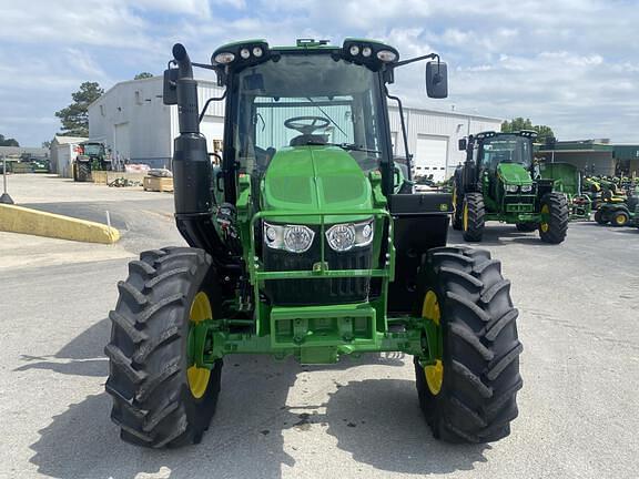 Image of John Deere 6120M equipment image 1