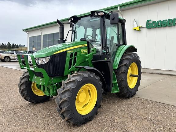 Image of John Deere 6120M equipment image 1