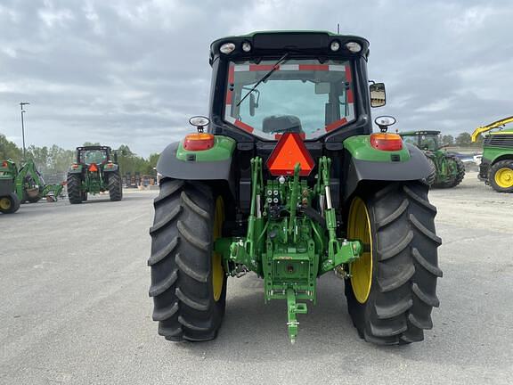 Image of John Deere 6120M equipment image 4