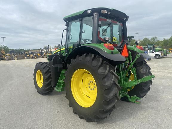 Image of John Deere 6120M equipment image 2