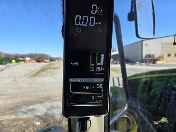 Image of John Deere 6120M equipment image 1