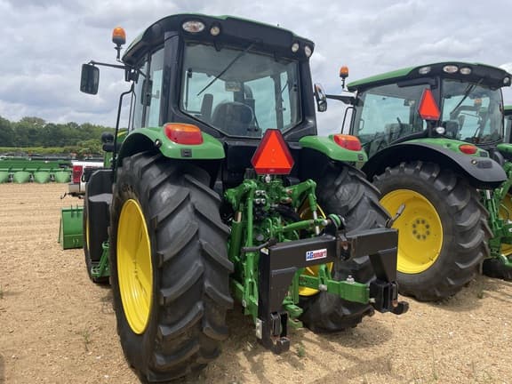 Image of John Deere 6120M equipment image 4