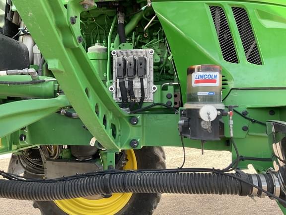 Image of John Deere 612R equipment image 4