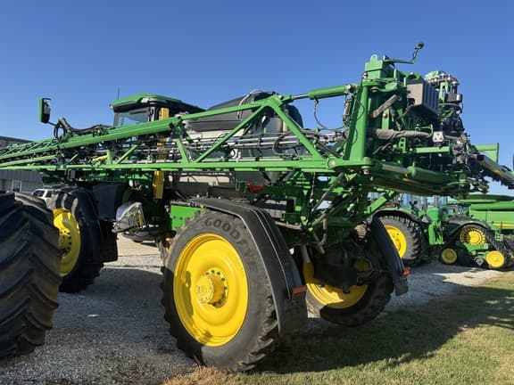 Image of John Deere 612R equipment image 2