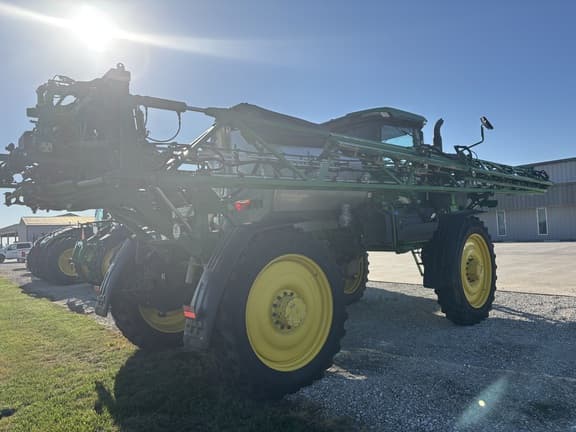 Image of John Deere 612R equipment image 4