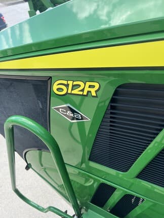 Image of John Deere 612R equipment image 4
