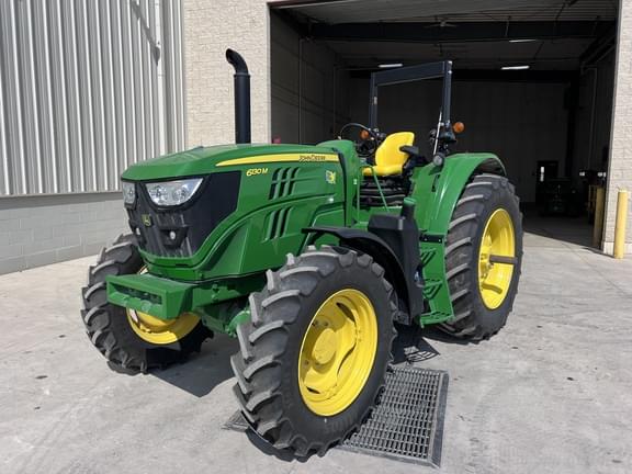 Image of John Deere 6130M equipment image 1