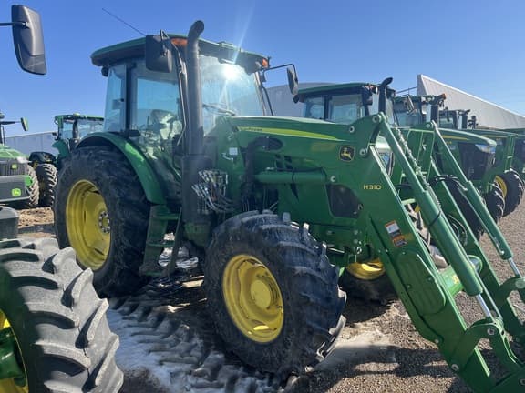 Image of John Deere 6135E equipment image 2