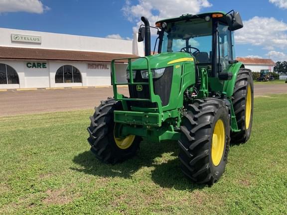 Image of John Deere 6135E equipment image 2