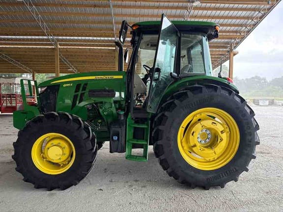 Image of John Deere 6135E Primary image