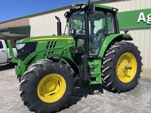 Image of John Deere 6140M equipment image 2