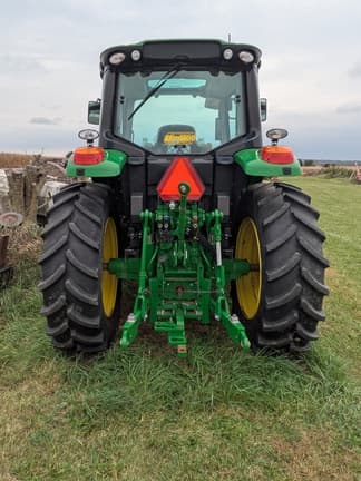Image of John Deere 6140M equipment image 2
