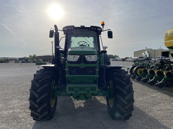 Image of John Deere 6145M equipment image 4
