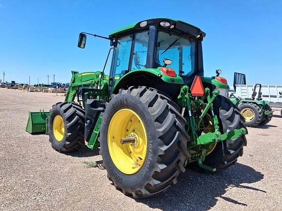Image of John Deere 6155M equipment image 2