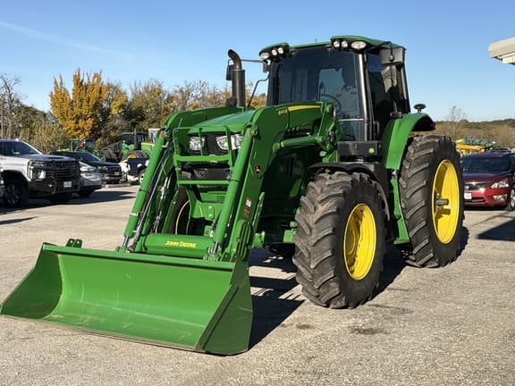 Image of John Deere 6155M equipment image 4