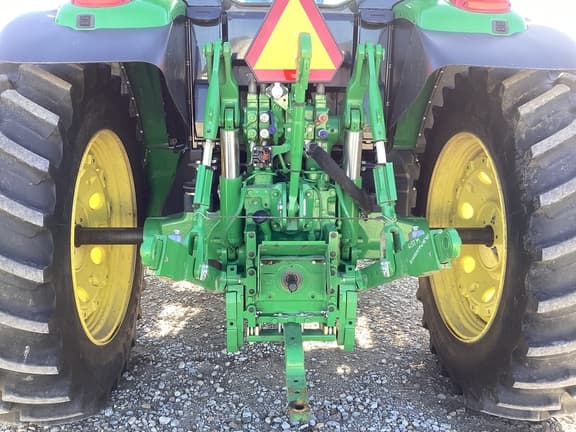 Image of John Deere 6155M equipment image 4