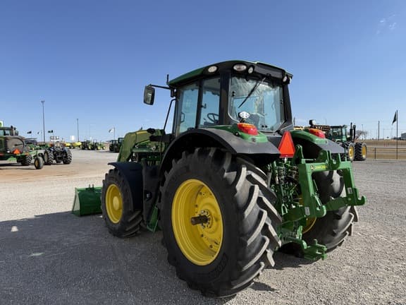 Image of John Deere 6155M equipment image 2