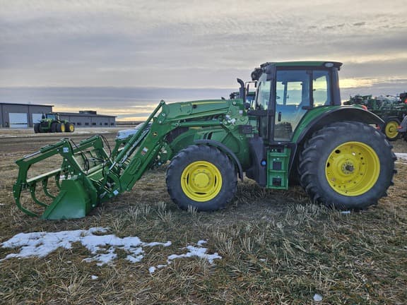 Image of John Deere 6155M equipment image 2