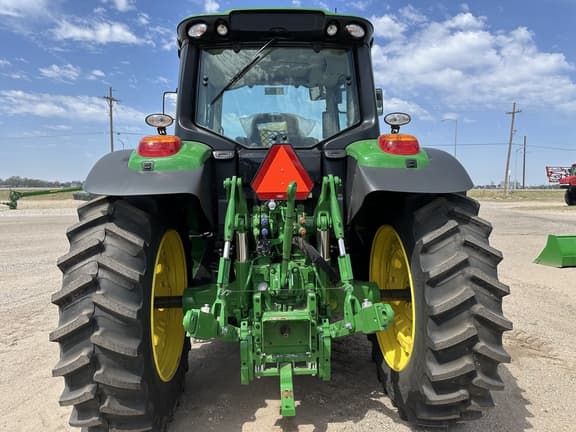 Image of John Deere 6155M equipment image 2