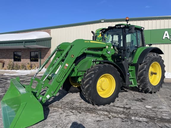 Image of John Deere 6155M equipment image 2