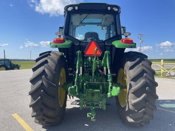 Image of John Deere 6155M equipment image 3