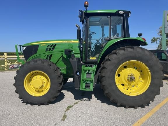 Image of John Deere 6155M equipment image 1