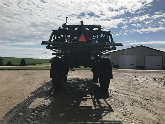 Image of John Deere 616R equipment image 4