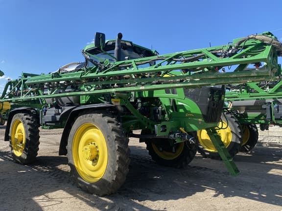 Image of John Deere 616R equipment image 2