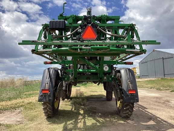 Image of John Deere 616R equipment image 4