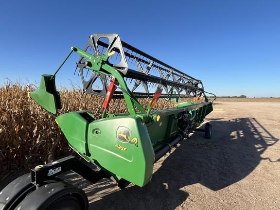 Image of John Deere 625F Image 1