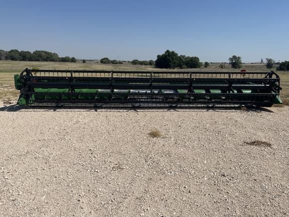 Image of John Deere 630F equipment image 1