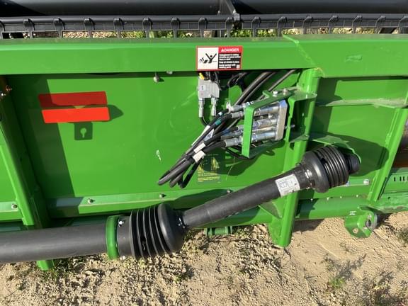 Image of John Deere 630F equipment image 3