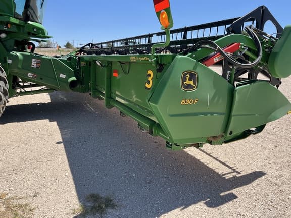 Image of John Deere 630F equipment image 4