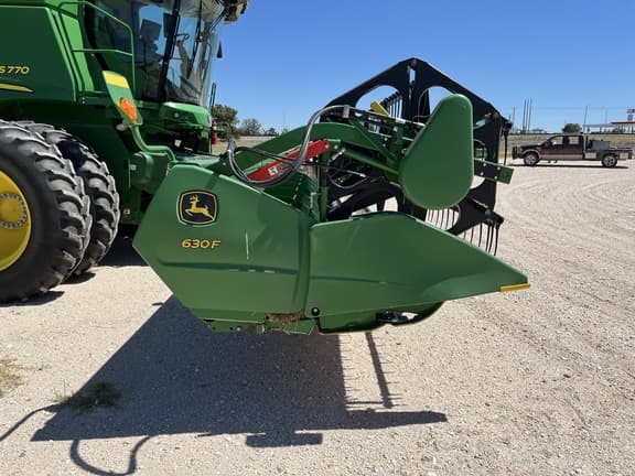 Image of John Deere 630F equipment image 3