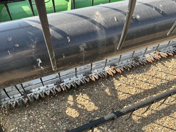 Image of John Deere 635F equipment image 4