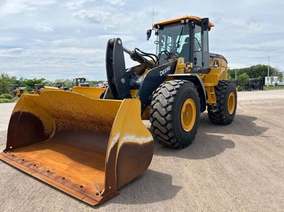 Image of John Deere 644P Primary image