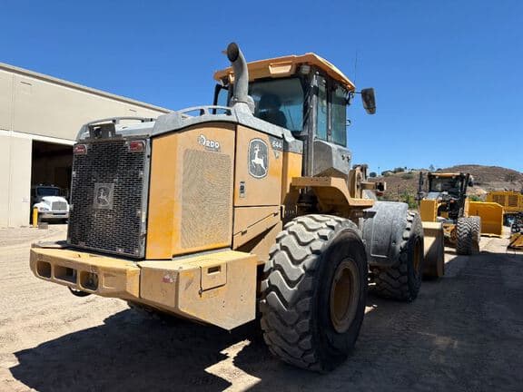 Image of John Deere 644P equipment image 3
