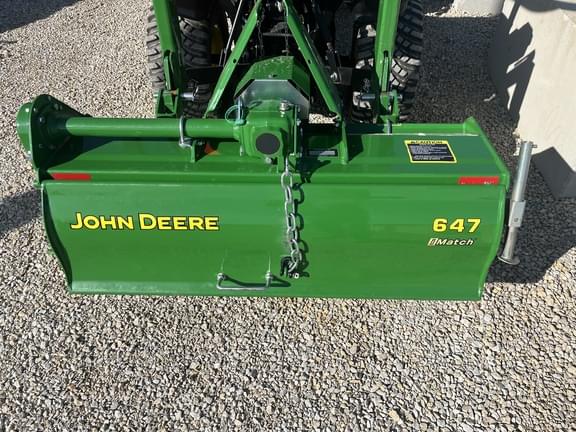 Image of John Deere 647 Primary image