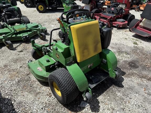 Image of John Deere 652R equipment image 1