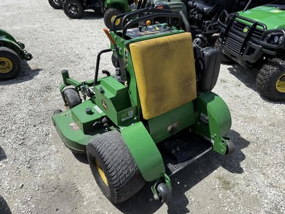 Image of John Deere 652R equipment image 1