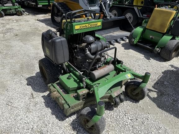 Image of John Deere 652R equipment image 2