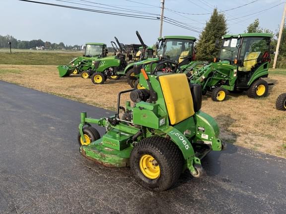 Image of John Deere 652R equipment image 1