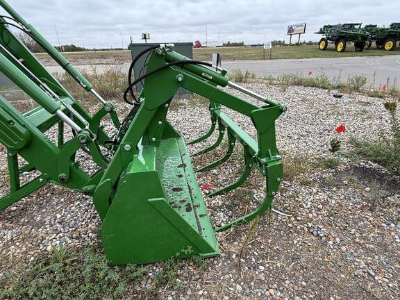 Image of John Deere 660R equipment image 2