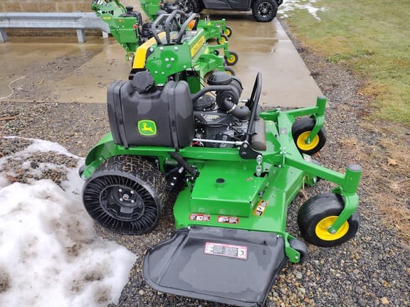 2023 John Deere 661R Equipment Image0