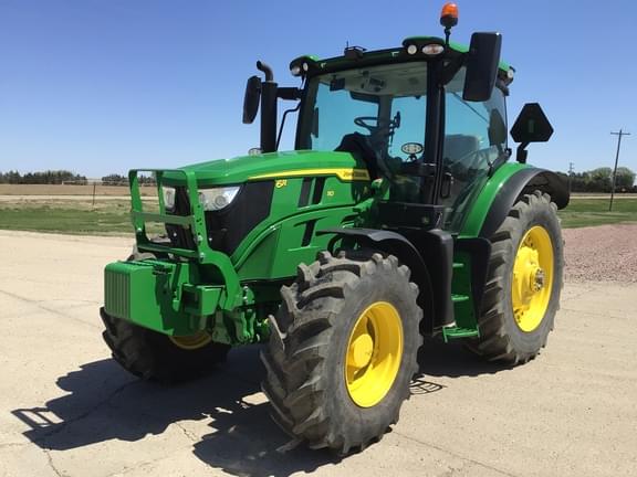 Image of John Deere 6R 110 equipment image 2