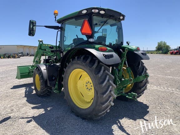 Image of John Deere 6R 110 equipment image 2
