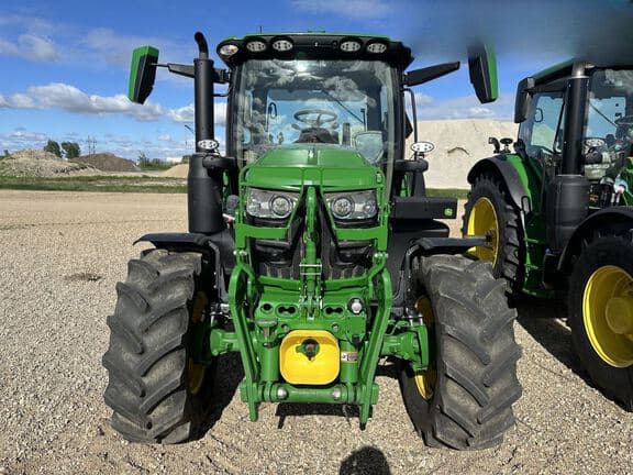 Image of John Deere 6R 120 equipment image 4