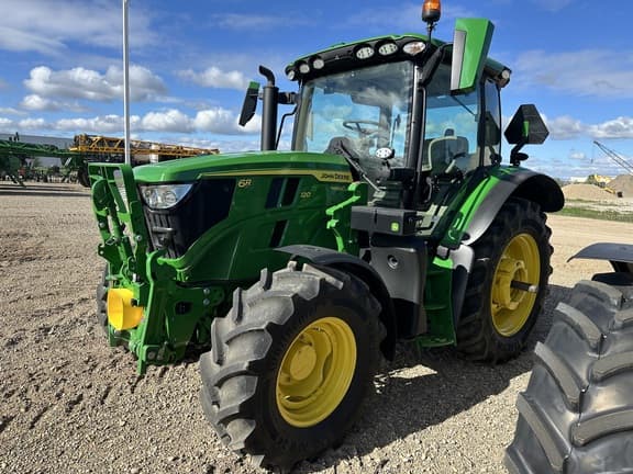 Image of John Deere 6R 120 equipment image 3