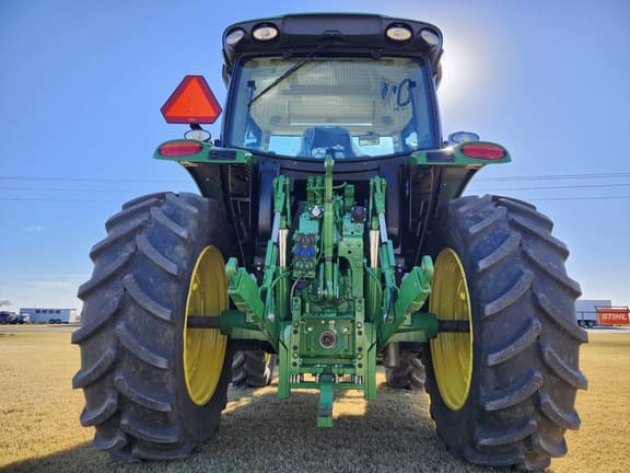 Image of John Deere 6R 140 equipment image 3